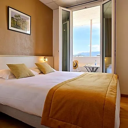 Hotel Du Golfe 3*