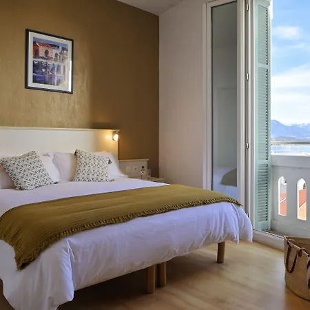 Du Golfe Ajaccio (Corsica)