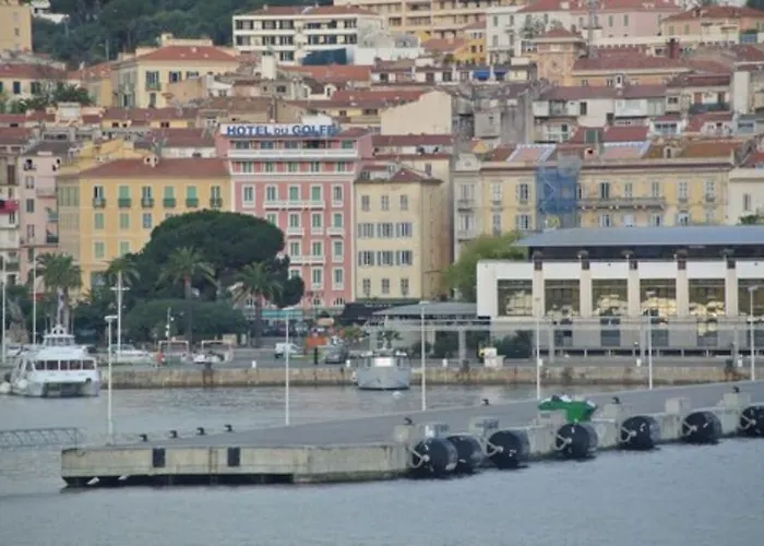 Du Golfe Ajaccio (Corsica)